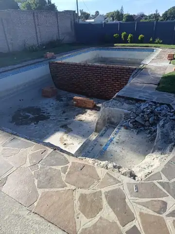 Fully Reinforced & Painted Swimming Pools — photo 11 of the RS Contractors project